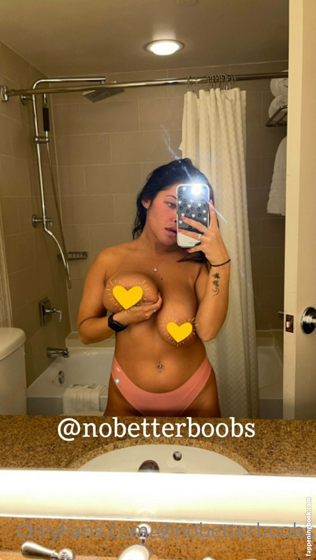 nobettertits Nude OnlyFans Leaks.