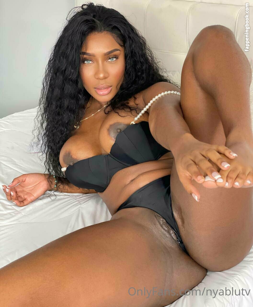 nyablutv Nude OnlyFans Leaks