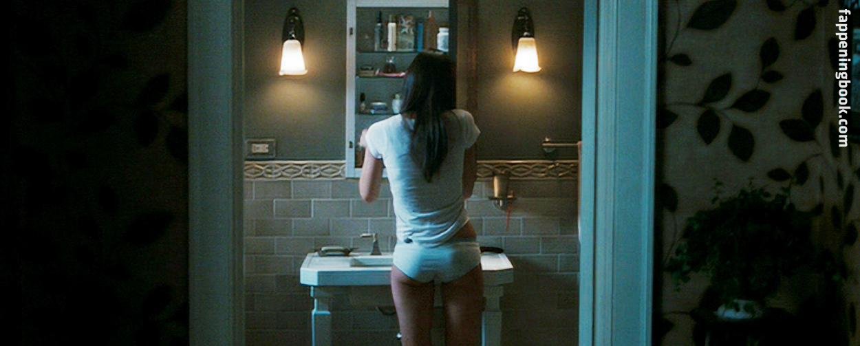 Odette Annable Nude