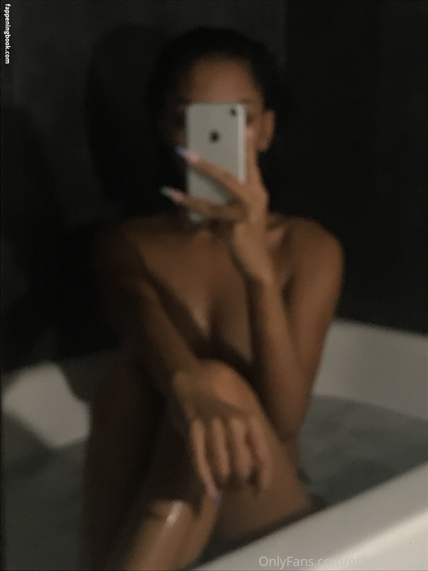 Official.Anaiis Nude