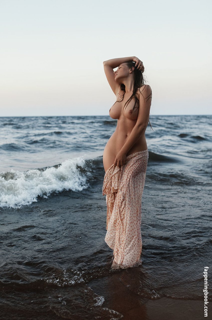 Olga Kobzar Nude OnlyFans Leaks