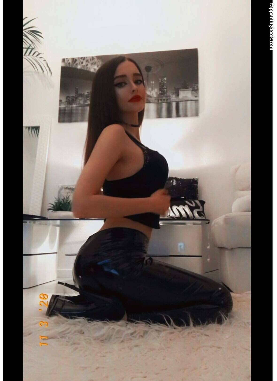 olivka648 Nude OnlyFans Leaks