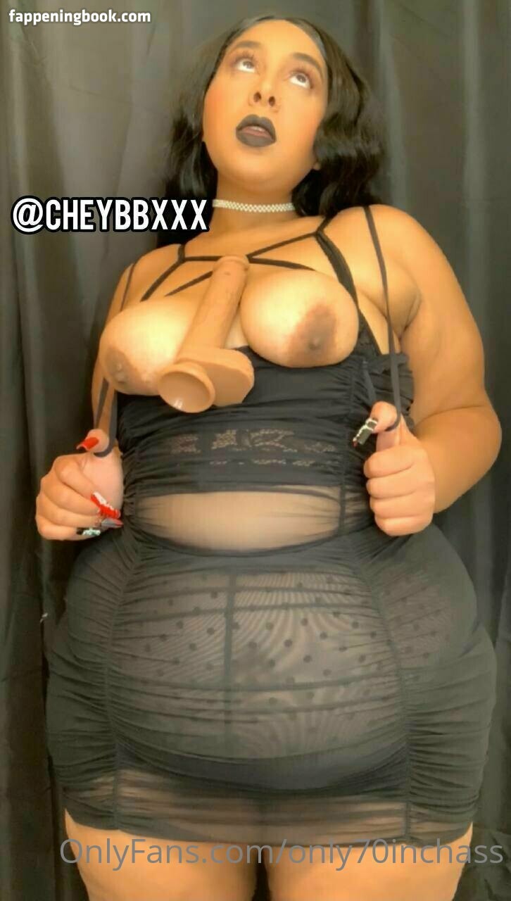 only70inchass Nude OnlyFans Leaks