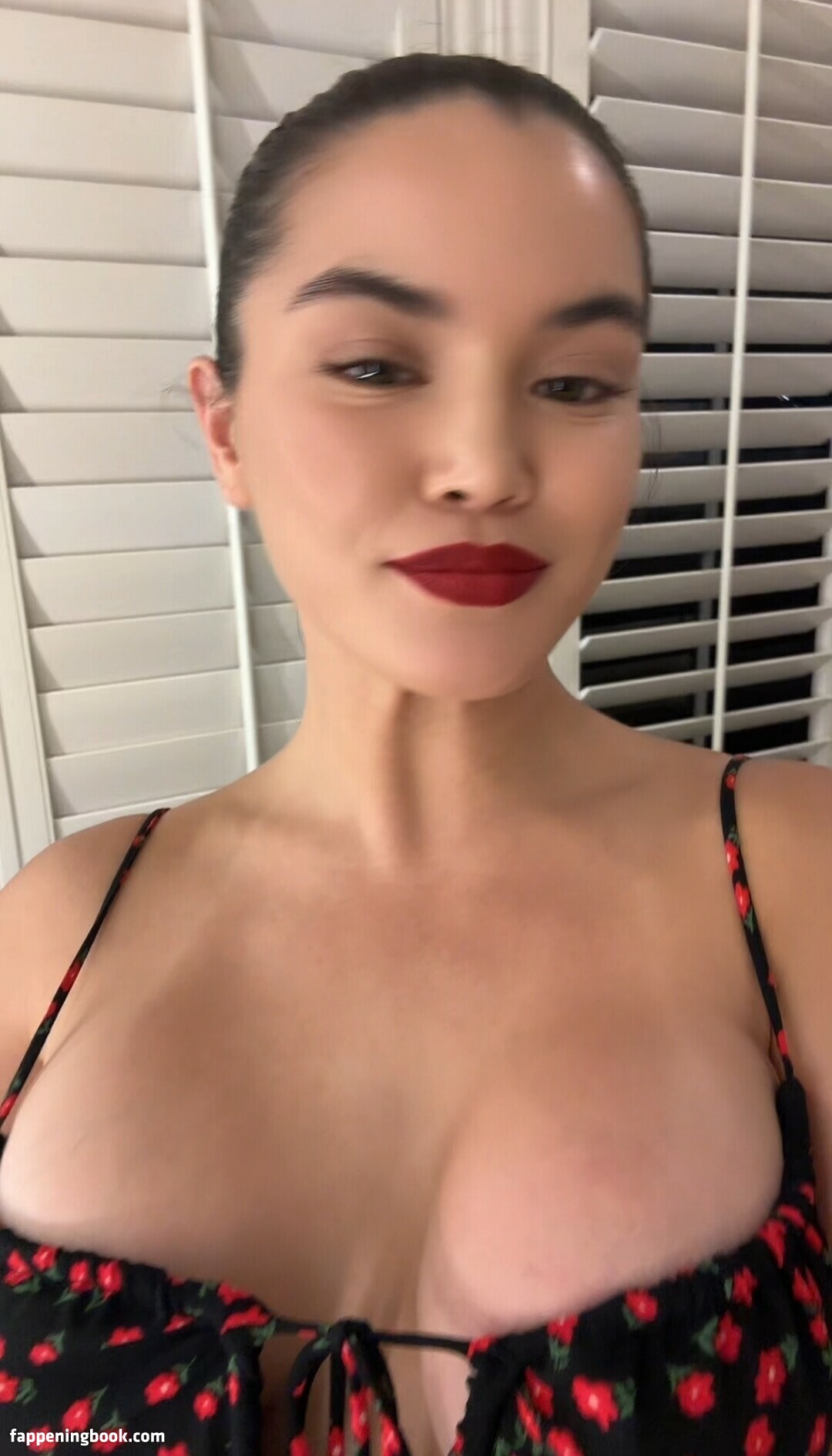 Paris Berelc erome Latest Exclusive Leaked Photos