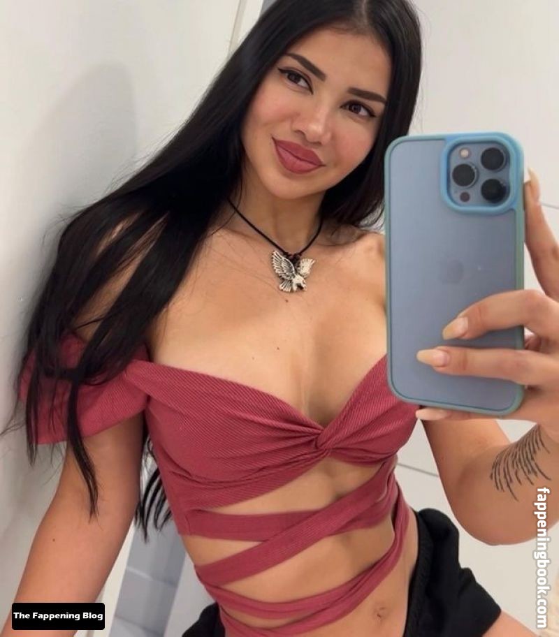 Paula Suarez Nude