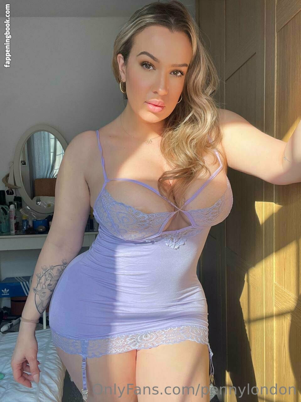 pennylondon Nude OnlyFans Leaks