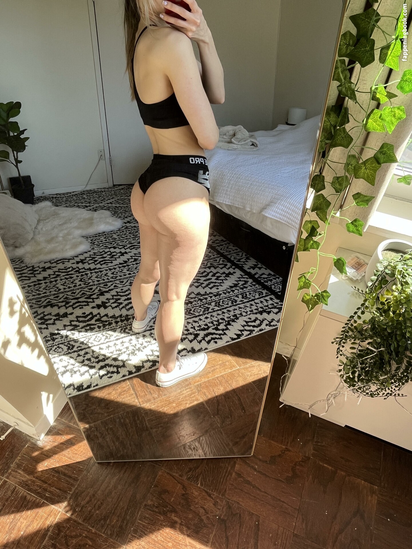 Petitenfit Fapello Latest Exclusive Leaked Photos