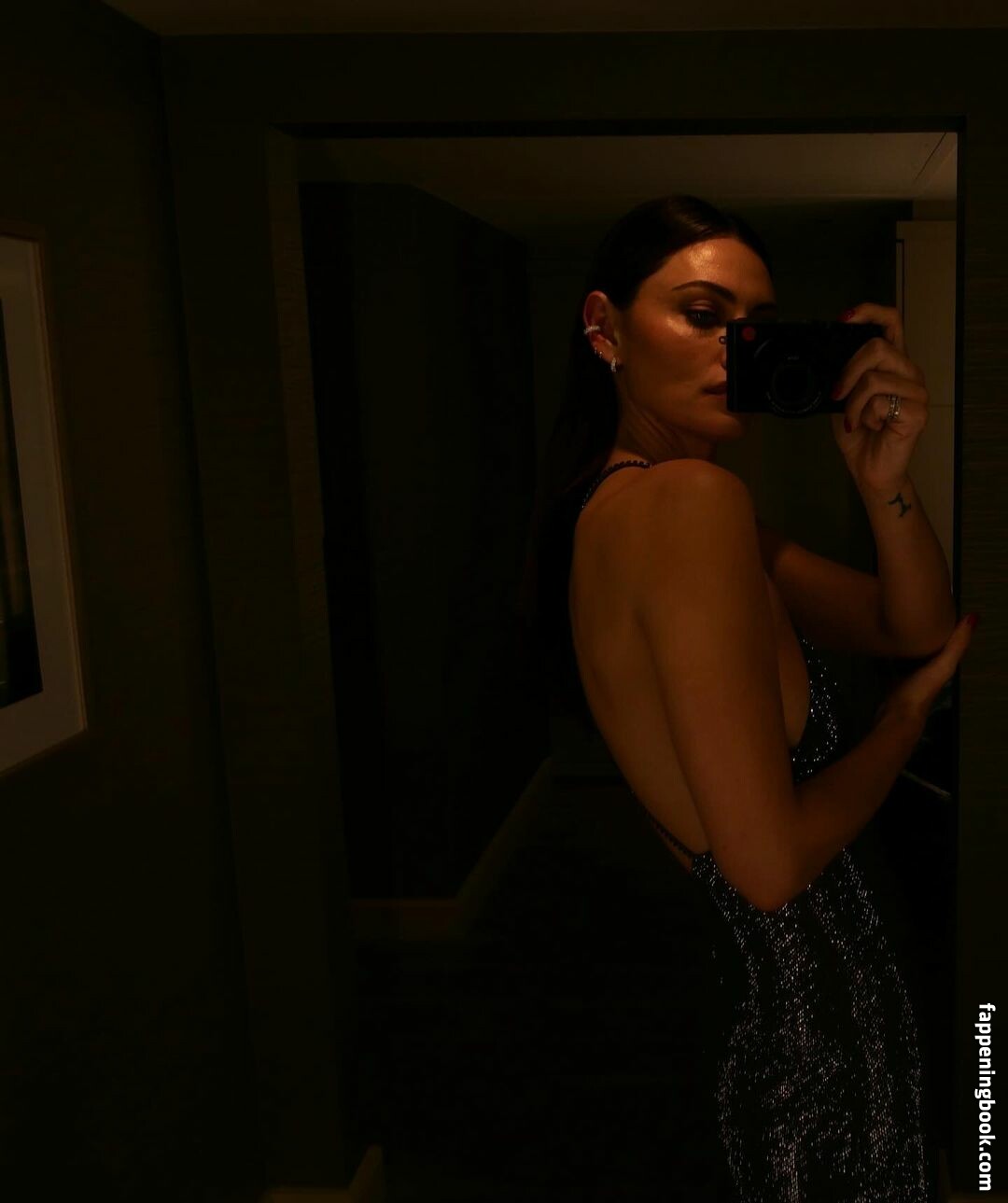 Phoebe Tonkin Fapello Latest Exclusive Leaked Photos