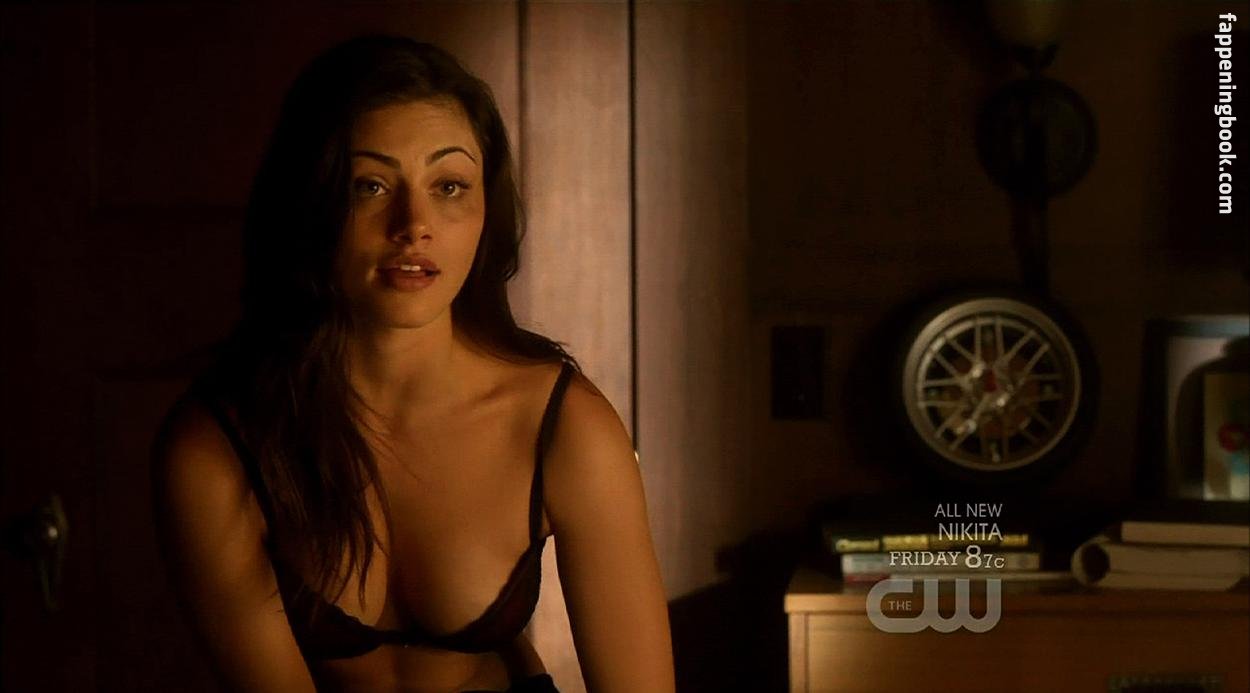 Phoebe Tonkin Nude