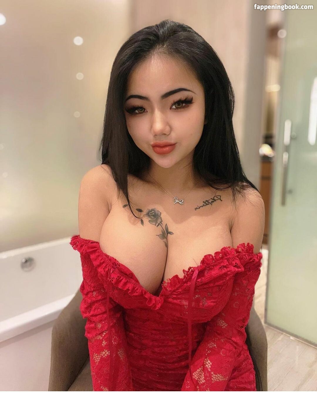 Praew Phatcharin Praewasian Nude Onlyfans Leaks The Fappening Photo Fappeningbook