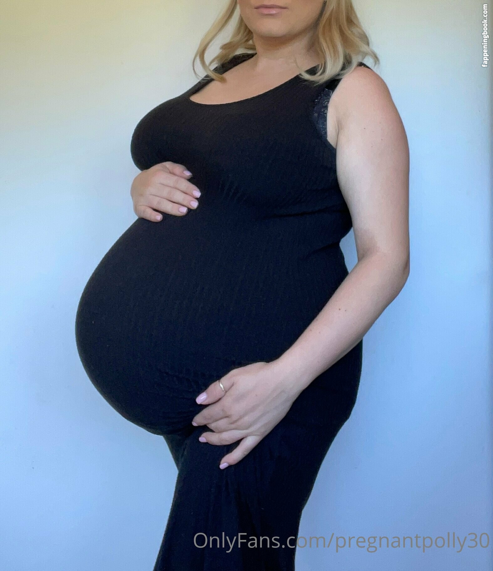 https://fappeningbook.com/photos/p/r/pregnantpolly30/1000/3.jpg