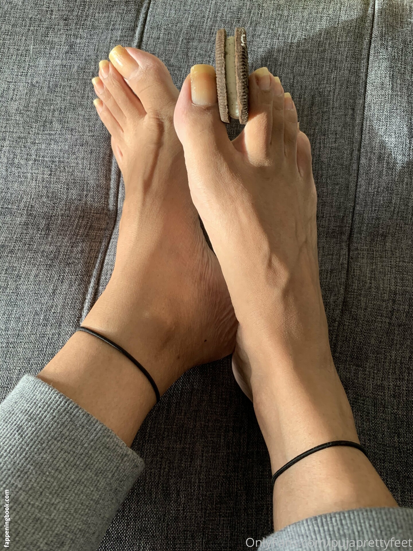 pujaprettyfeet Nude OnlyFans Leaks