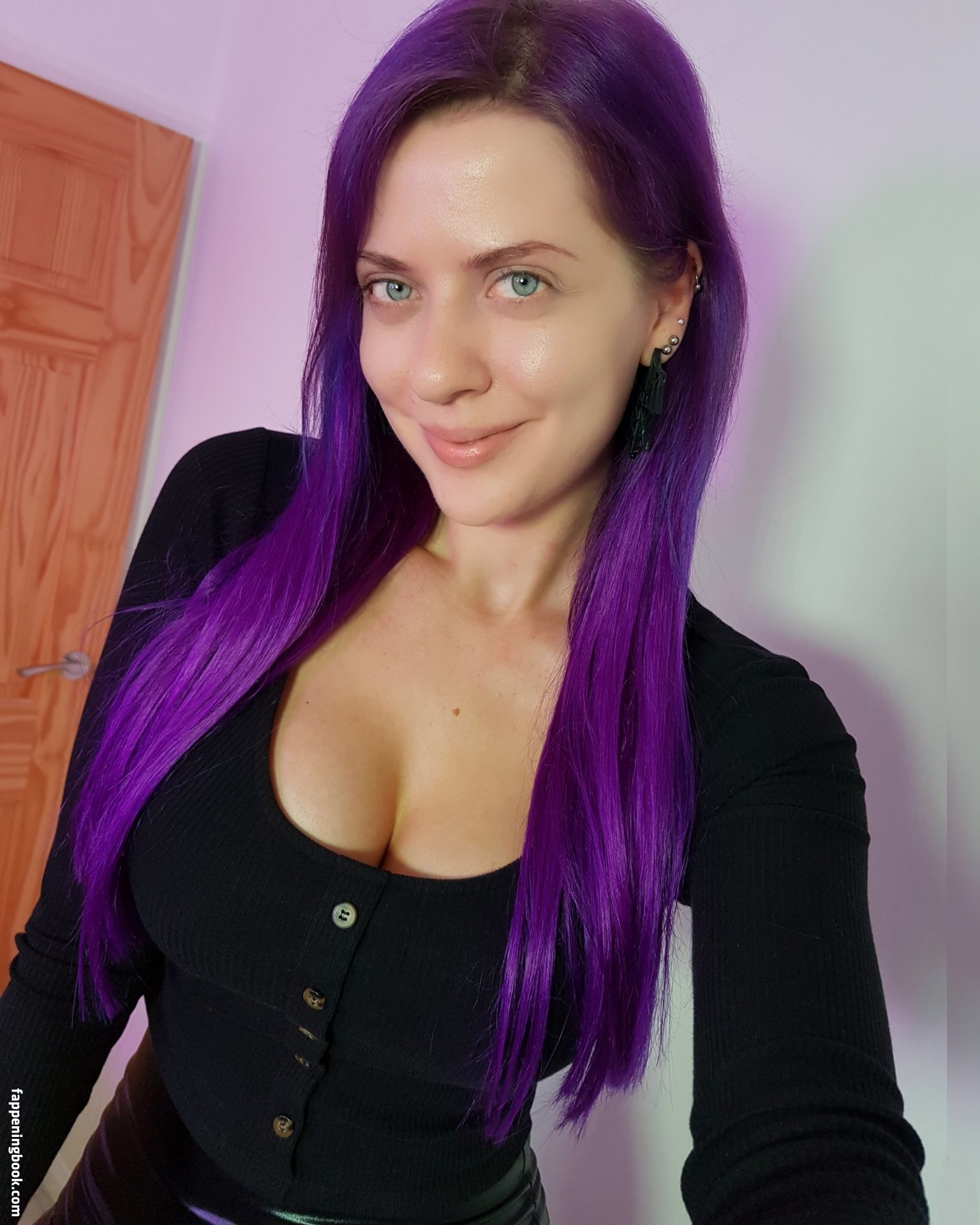 Purplemuffinz Nude OnlyFans Leaks