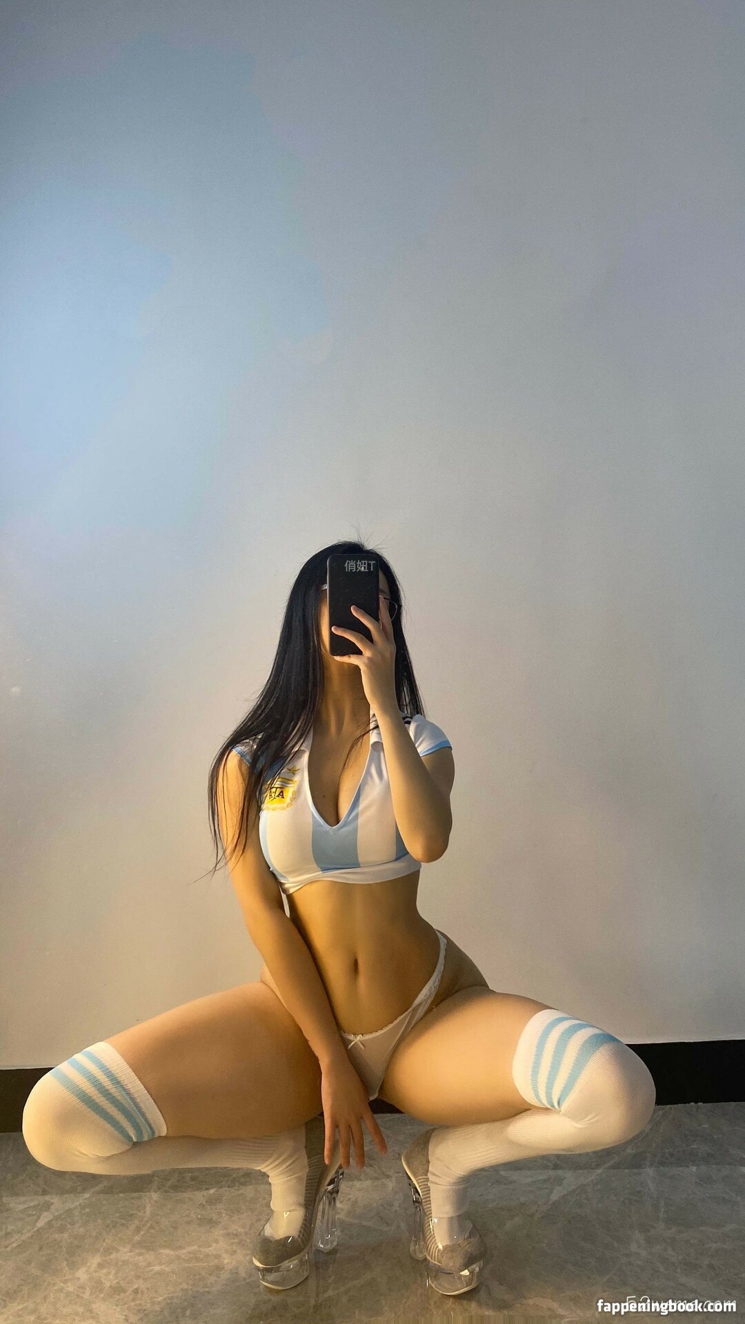 QiaoNiu Nude