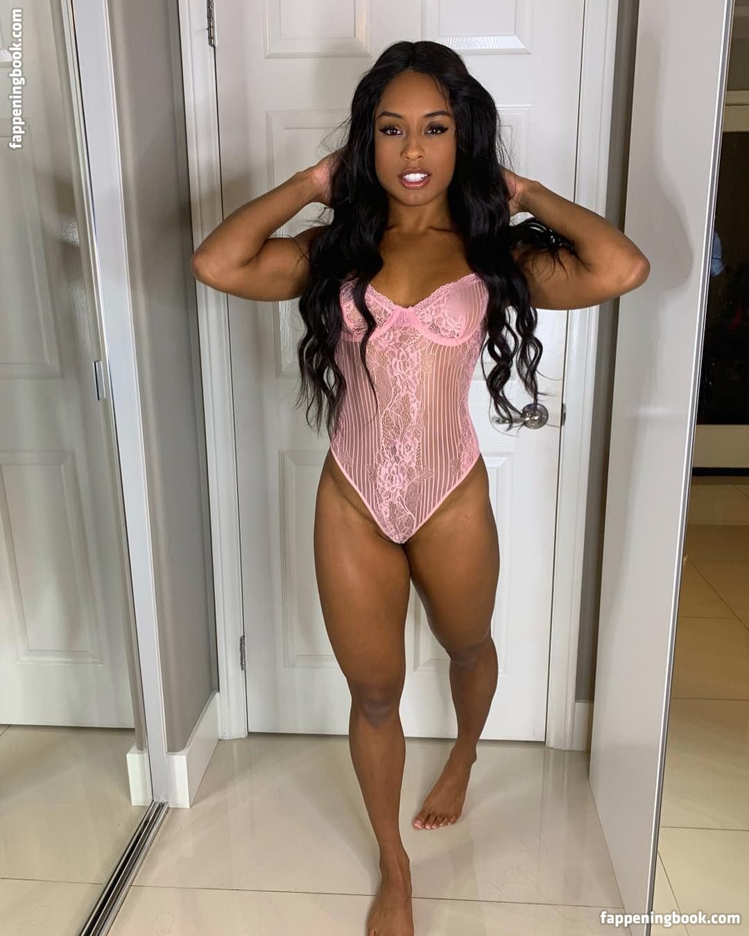 Nude onlyfans qimmah russo Quimmah Russo