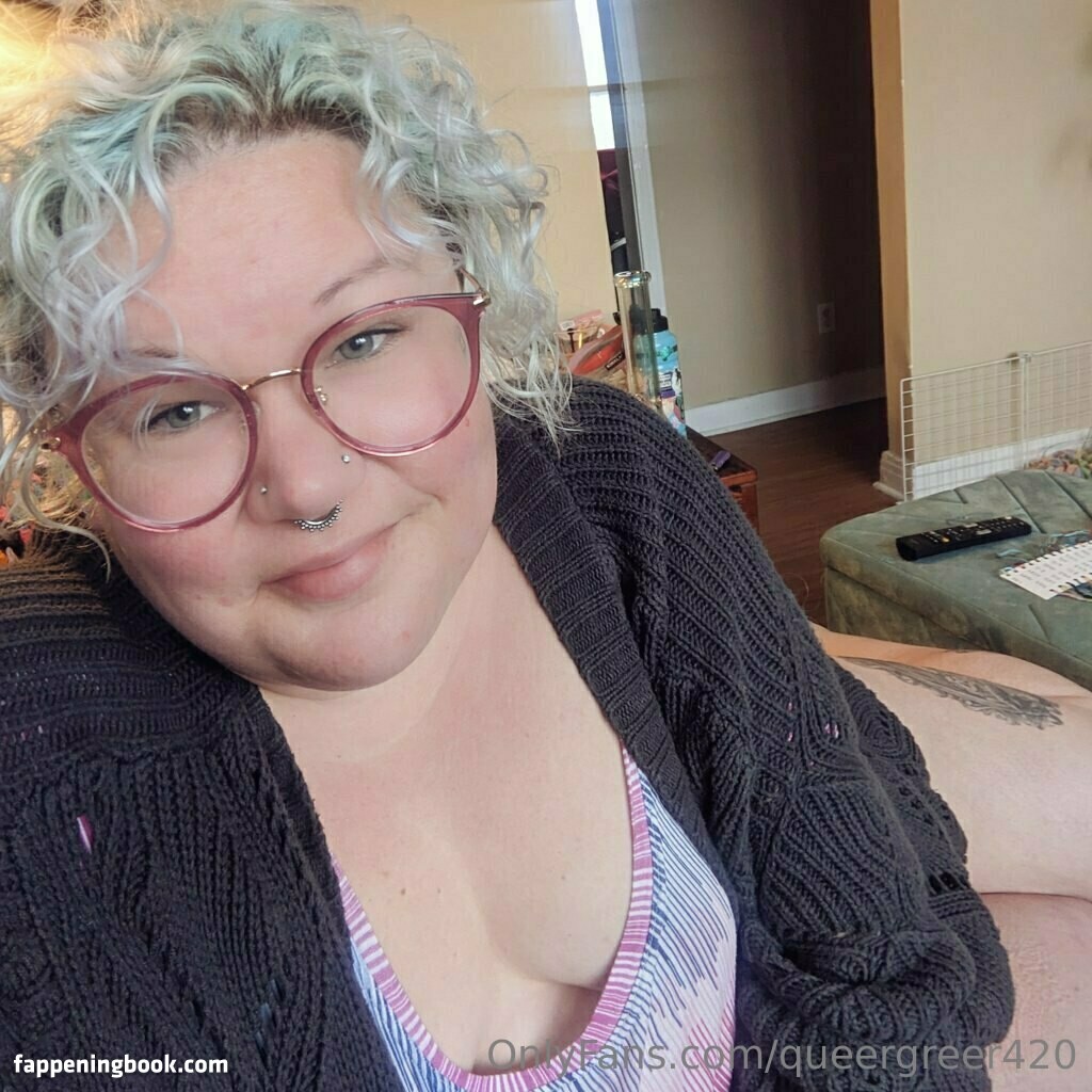 queergreer420 Nude OnlyFans Leaks