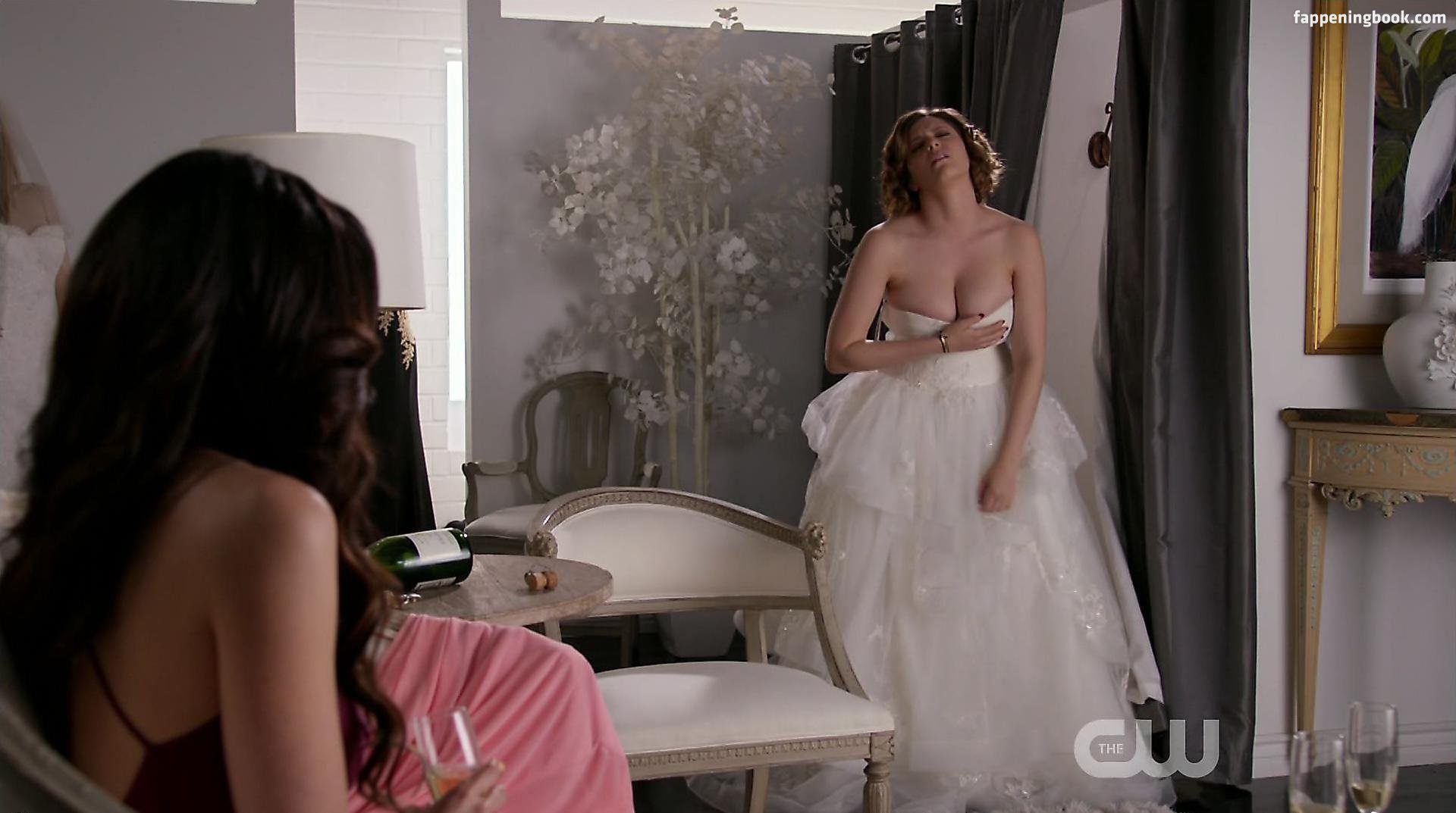 Rachel Bloom Nude