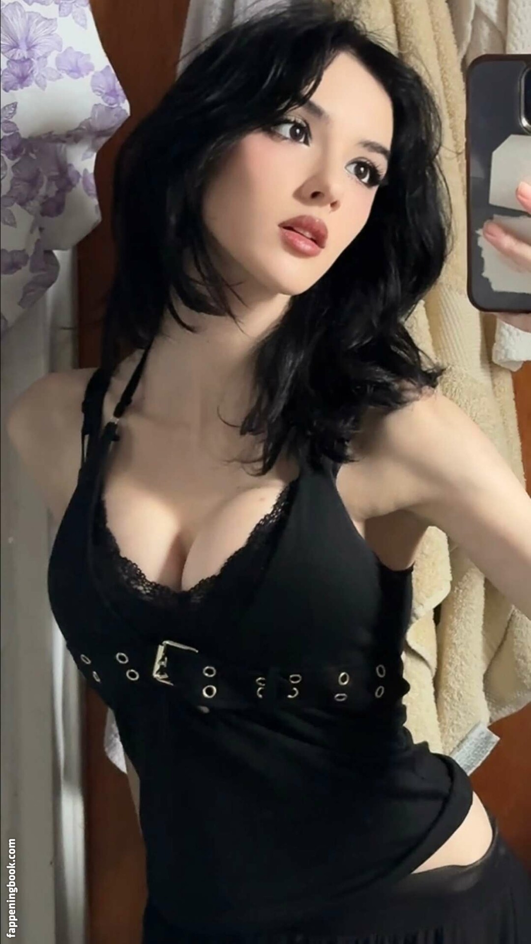 Rachel Chaleff Nude, OnlyFans Leaks, Fappening FappeningBook