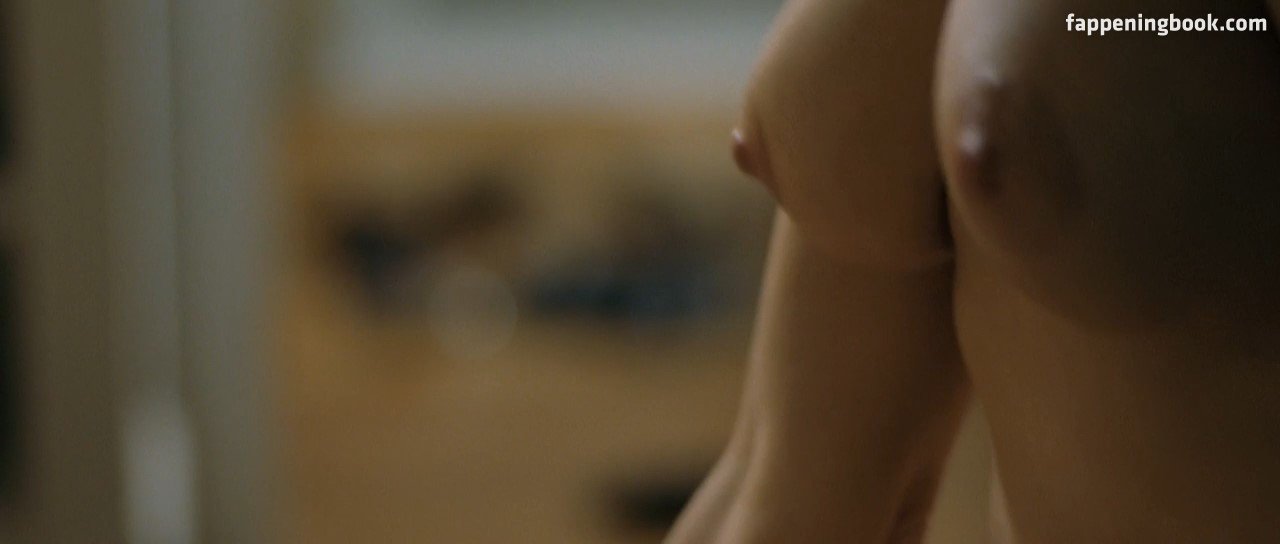 Rachel Griffiths Nude