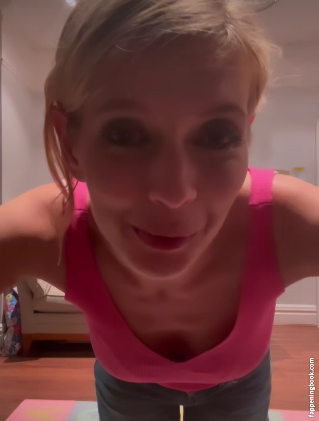 Rachel Riley Fapello Latest Exclusive Leaked Photos