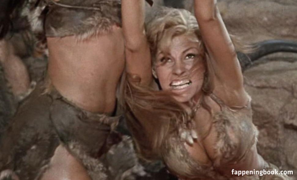 Raquel Welch Nude