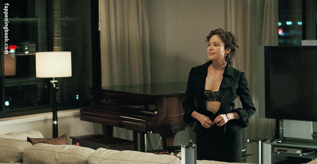 Reiko Aylesworth Nude, The Fappening - Photo #451252 - FappeningBook.