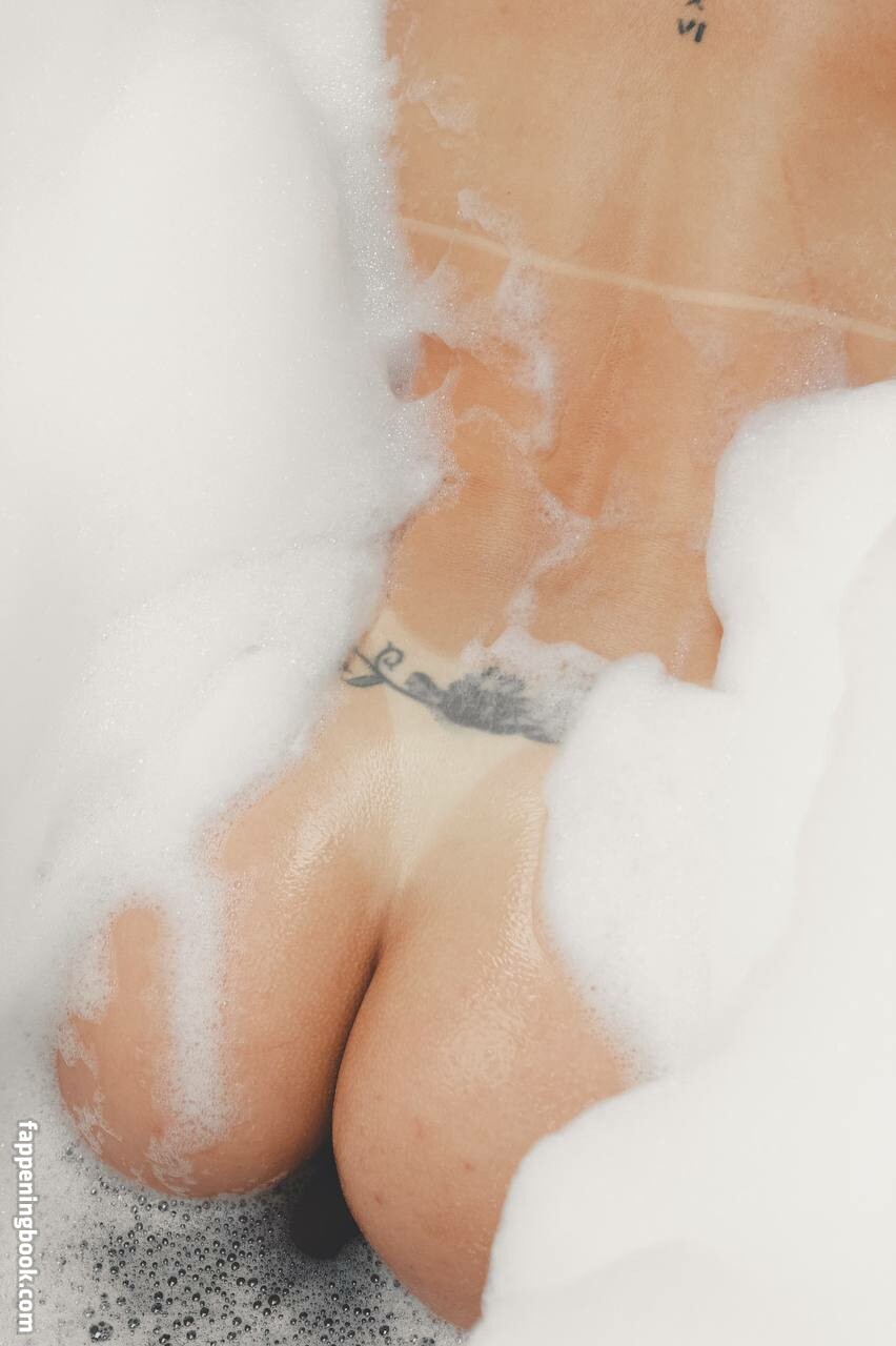 Renata Del Bianco Nude OnlyFans Leaks
