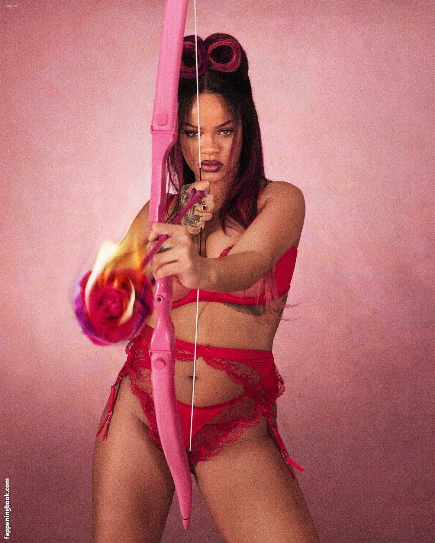 Rihanna Fapello Latest Exclusive Leaked Photos