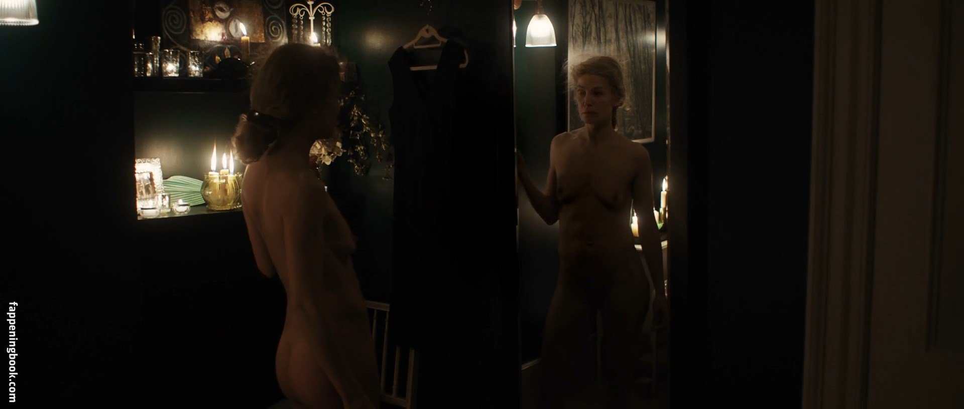 Rosamund Pike Nude