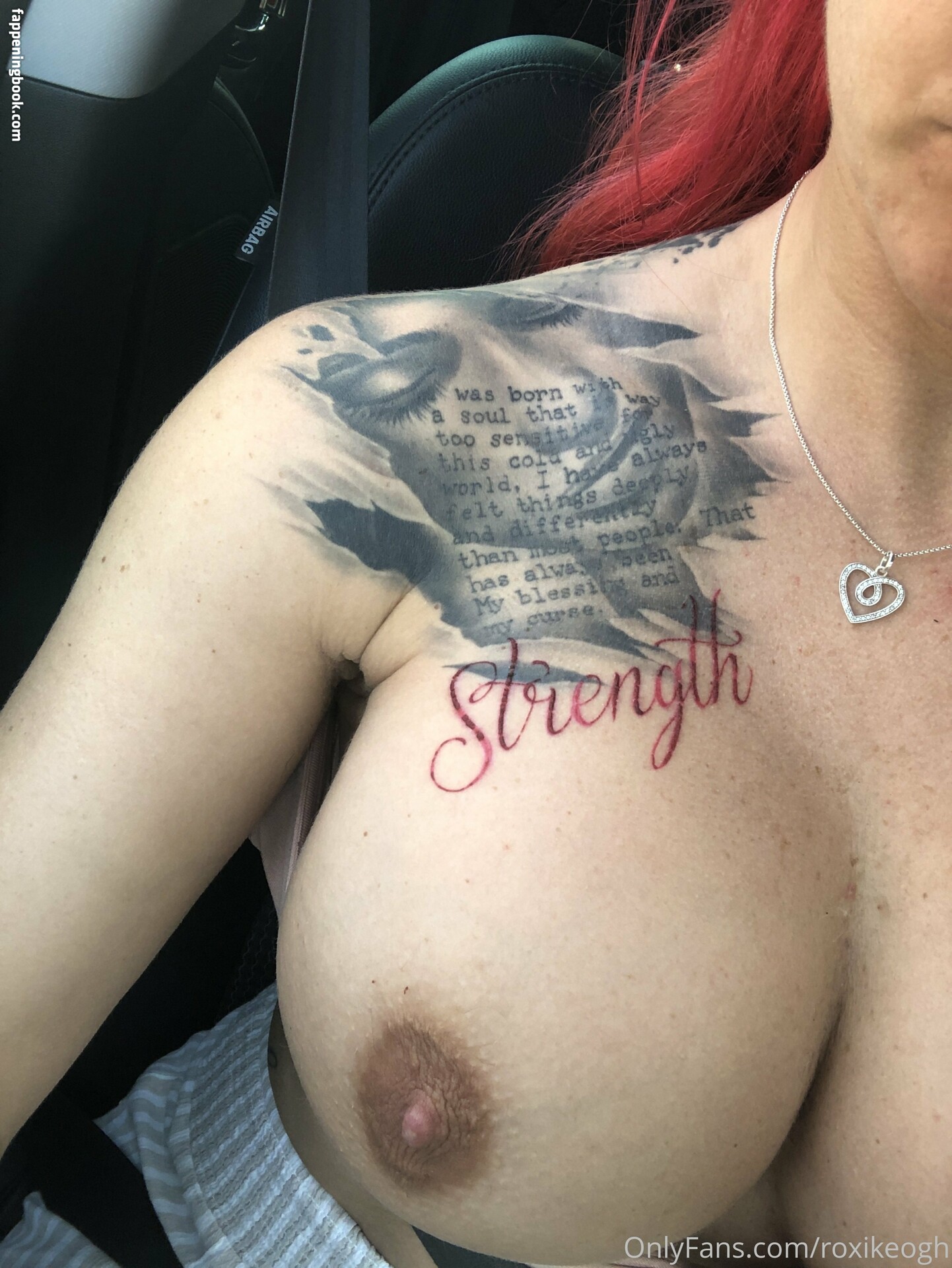 roxikeogh Nude OnlyFans Leaks