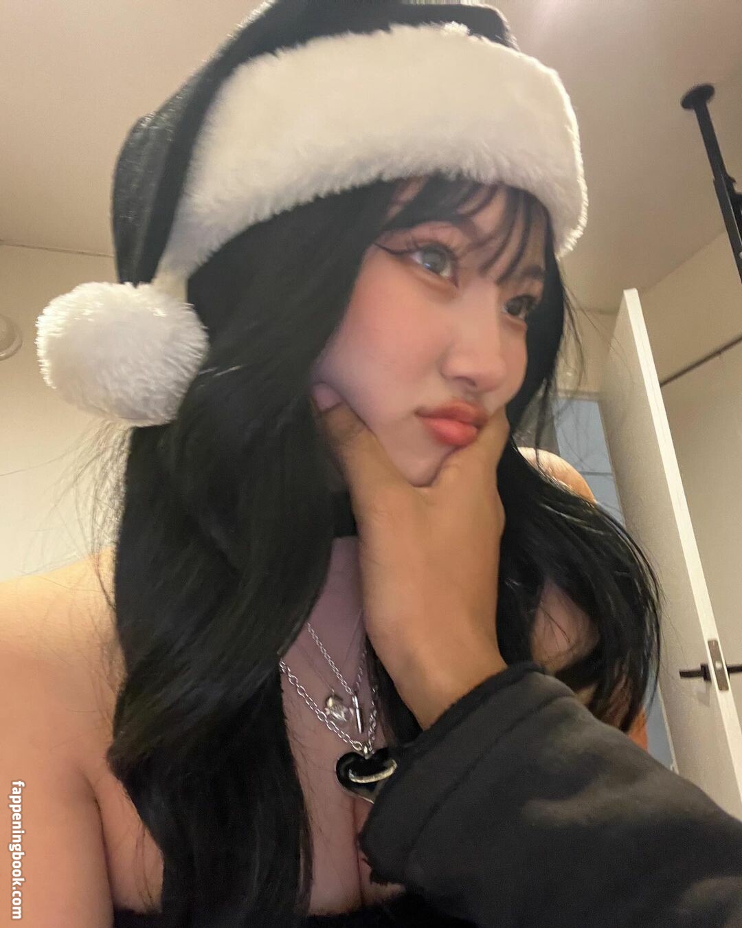 runa_1080 Nude, OnlyFans Leaks, Fappening - FappeningBook