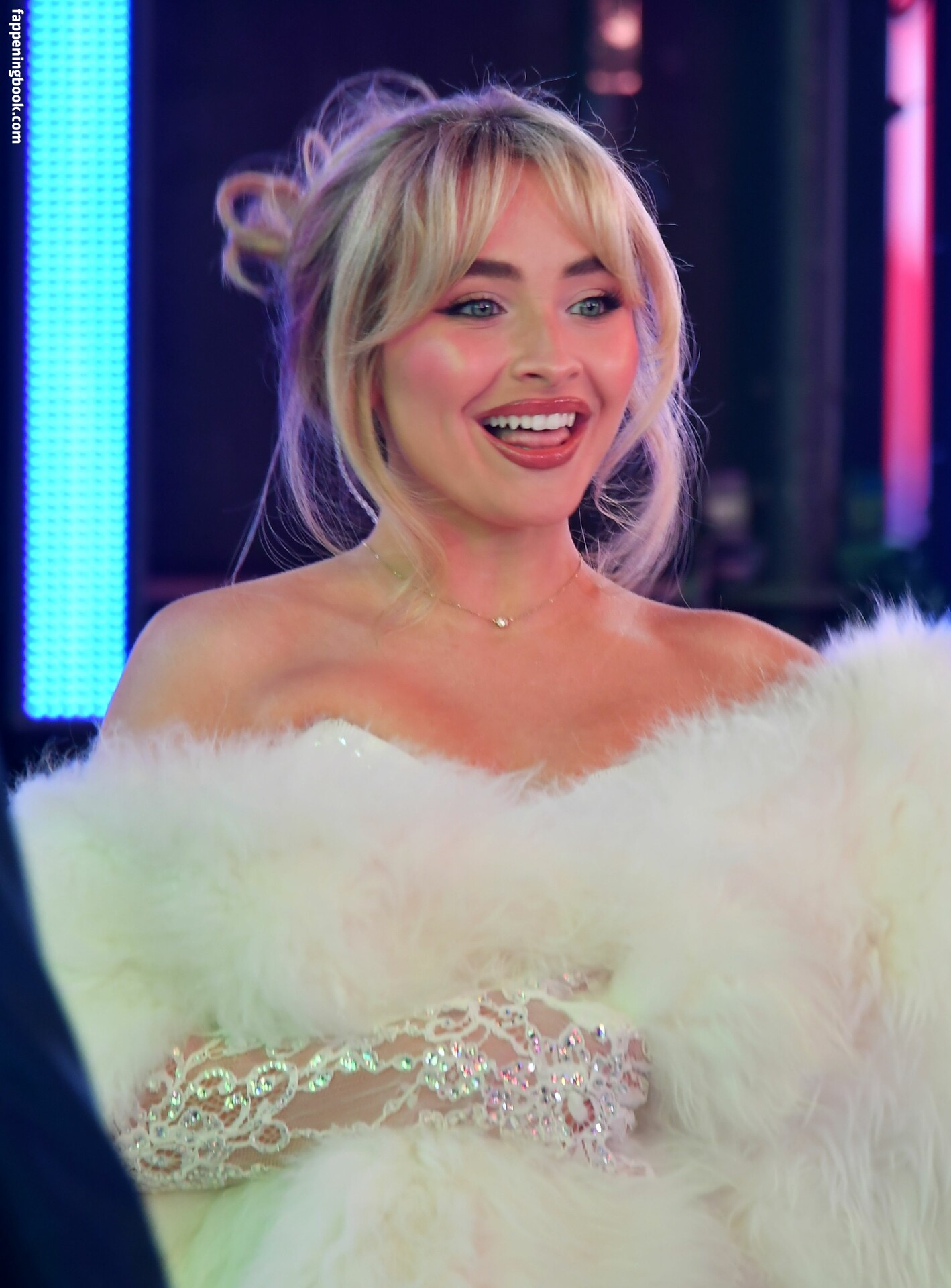 Sabrina Carpenter Nude Onlyfans Leaks Fappening Fappeningbook 3860