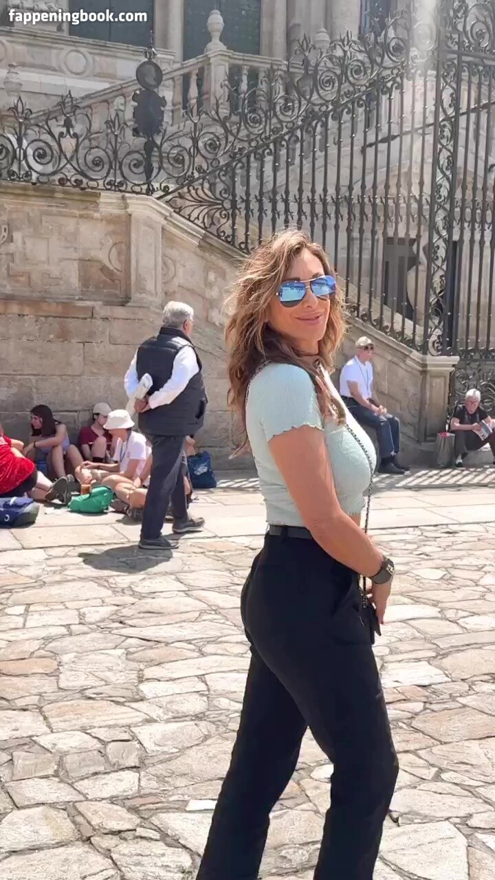 https://fappeningbook.com/photos/s/a/sabrina-salerno/2000/1213.jpg