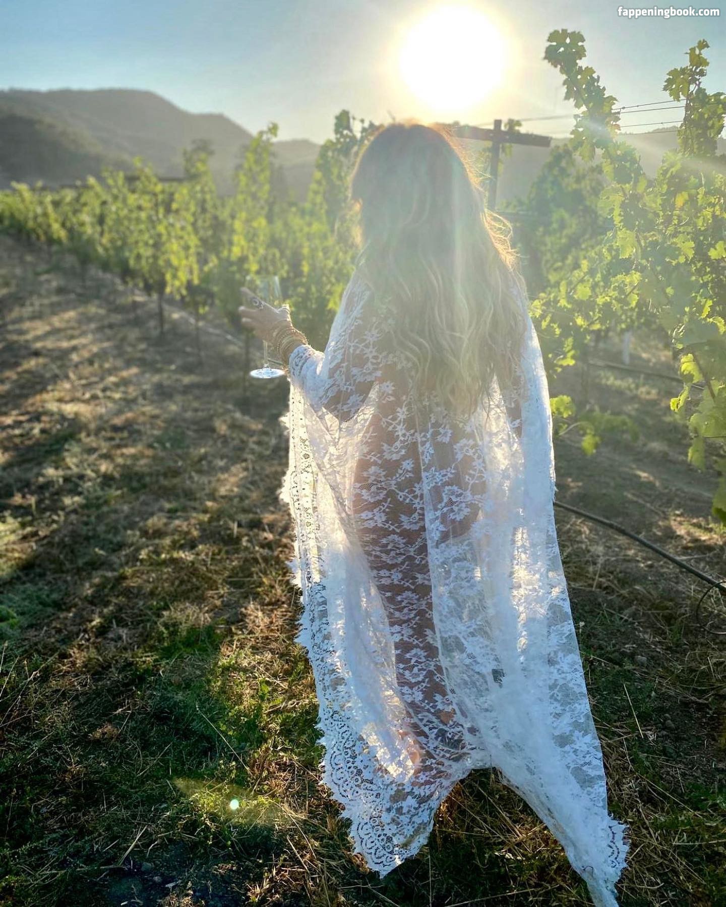 Laura Sahar Onlyfans: Is This The End? - 21fmifs