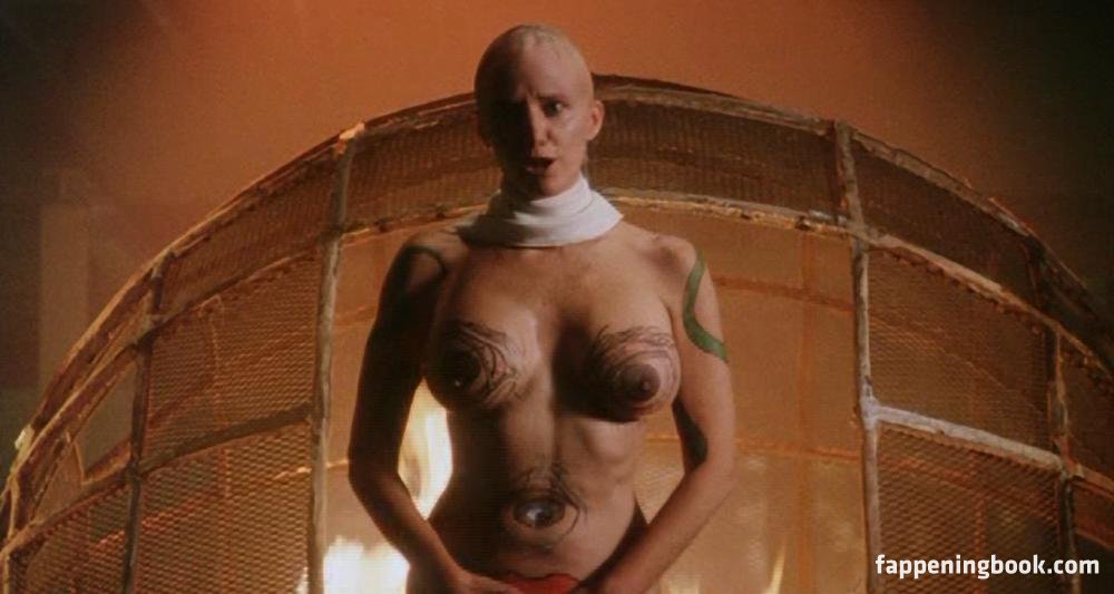 Sally kirkland topless
