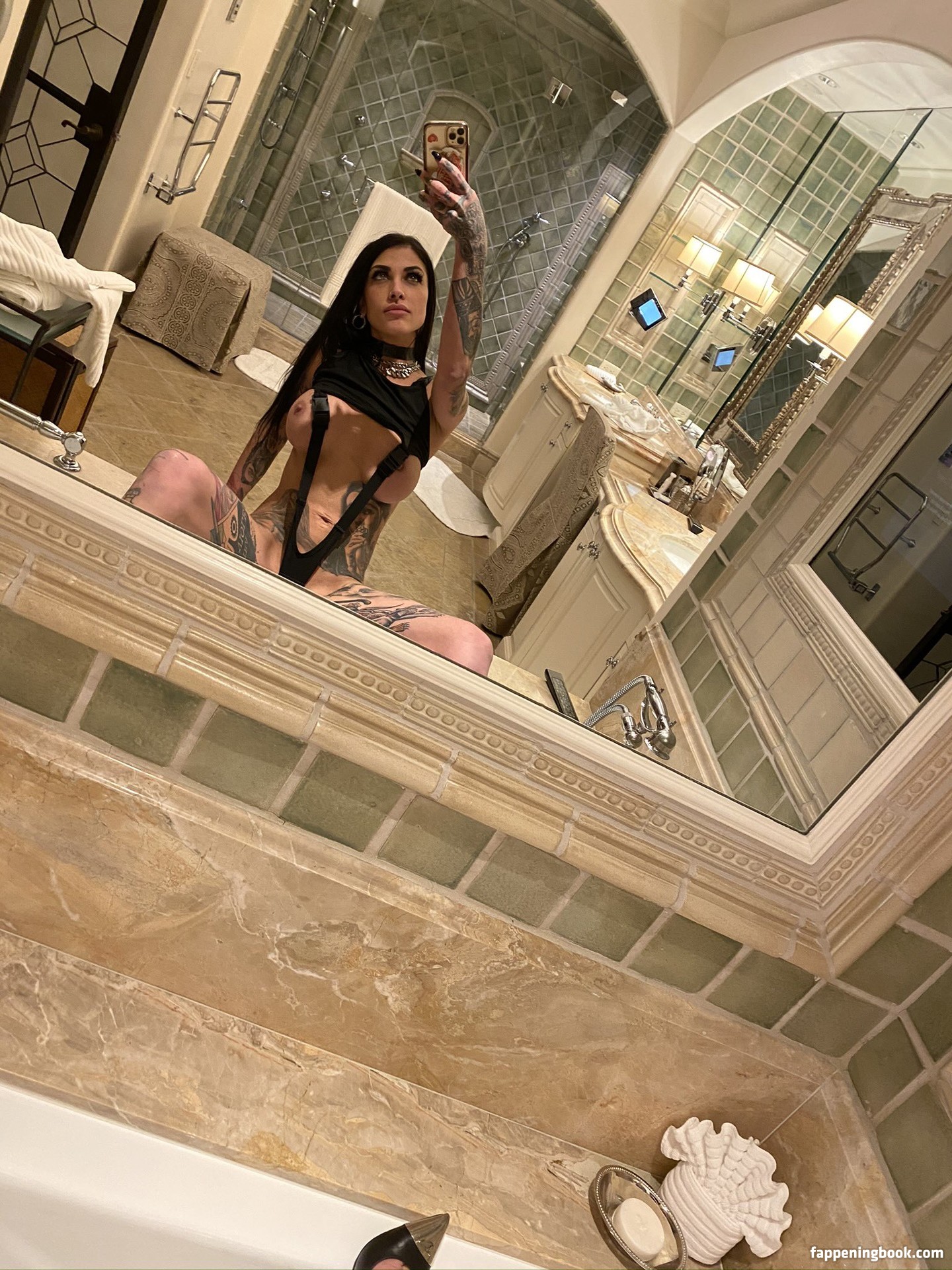 Sania Mallory Nude OnlyFans Leaks