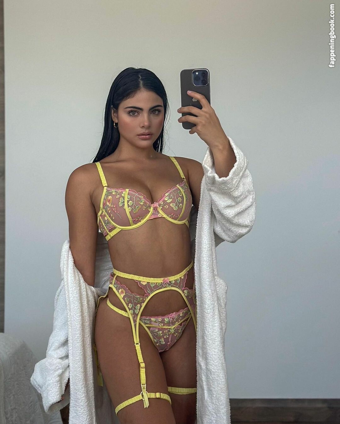 Sara Orrego Nude OnlyFans Leaks