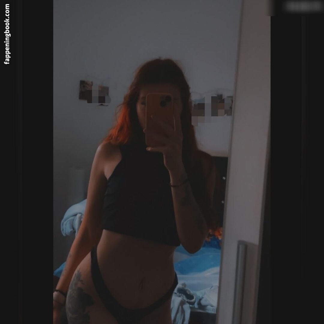 saraaah._16 Nude