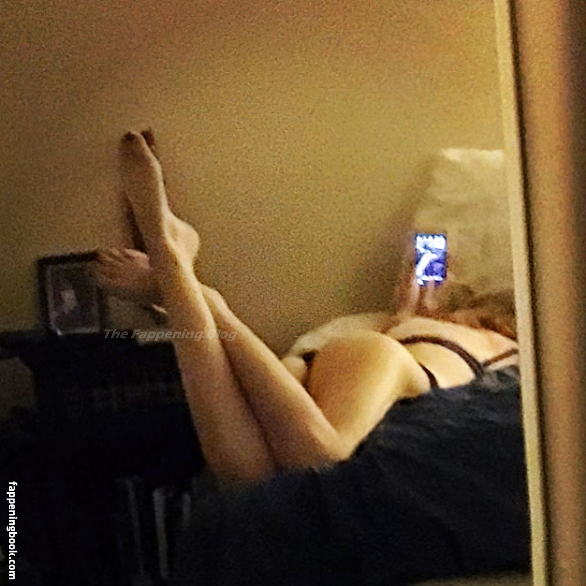 Sarah Beattie Nude OnlyFans Leaks