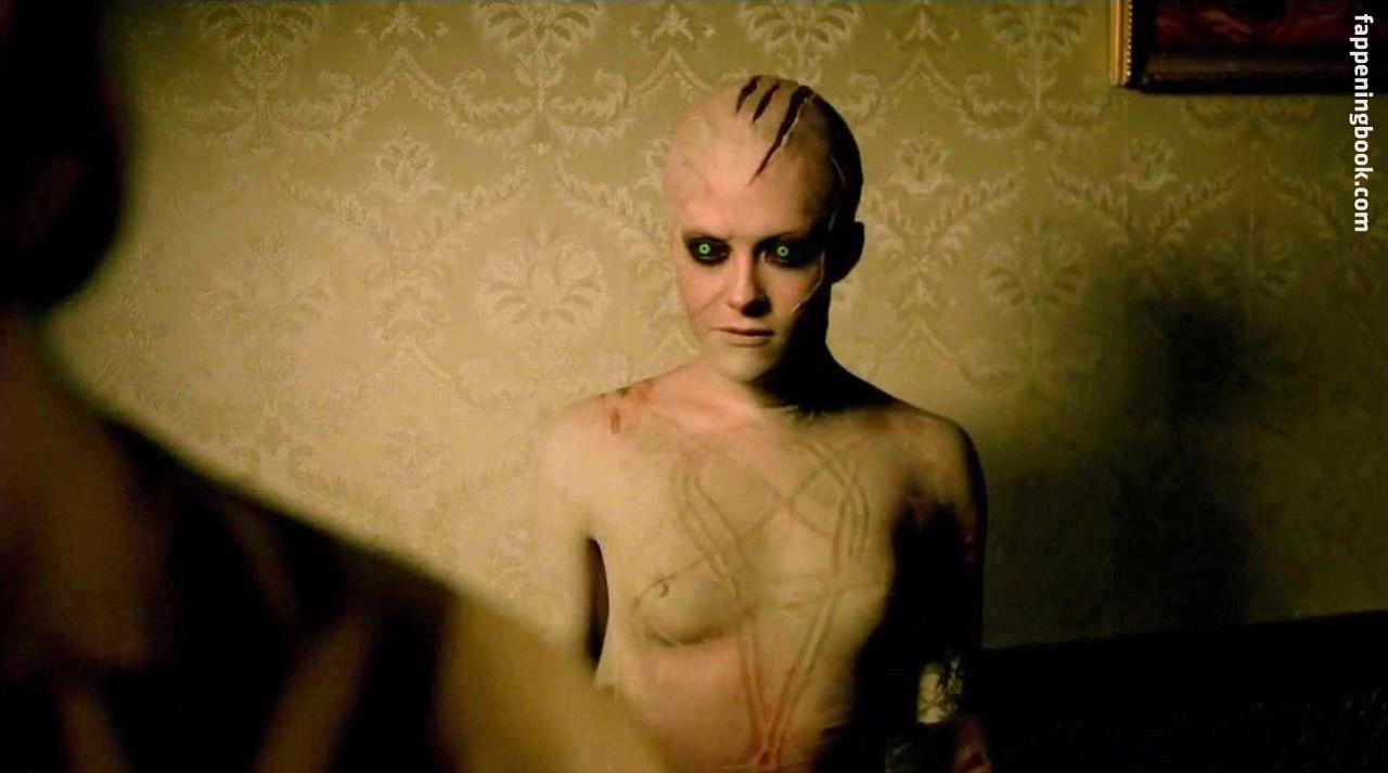 Sarah Greene Nude