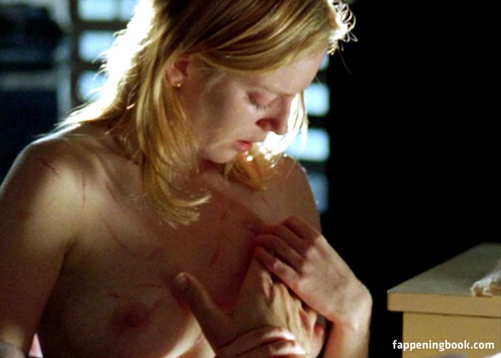 Sarah Polley Nude, The Fappening - Photo #482884 - FappeningBook.