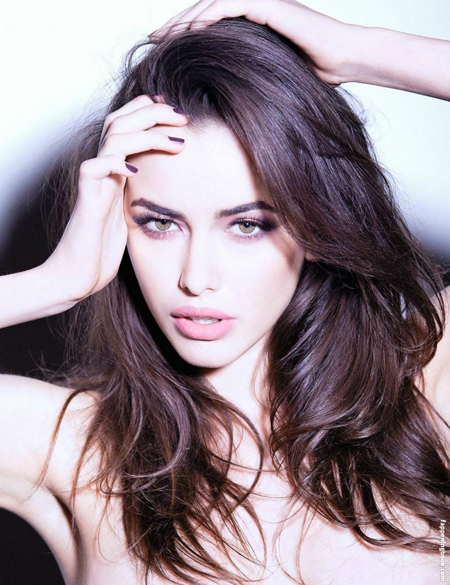 Sarah Stephens Nude, OnlyFans Leaks, Fappening - FappeningBook