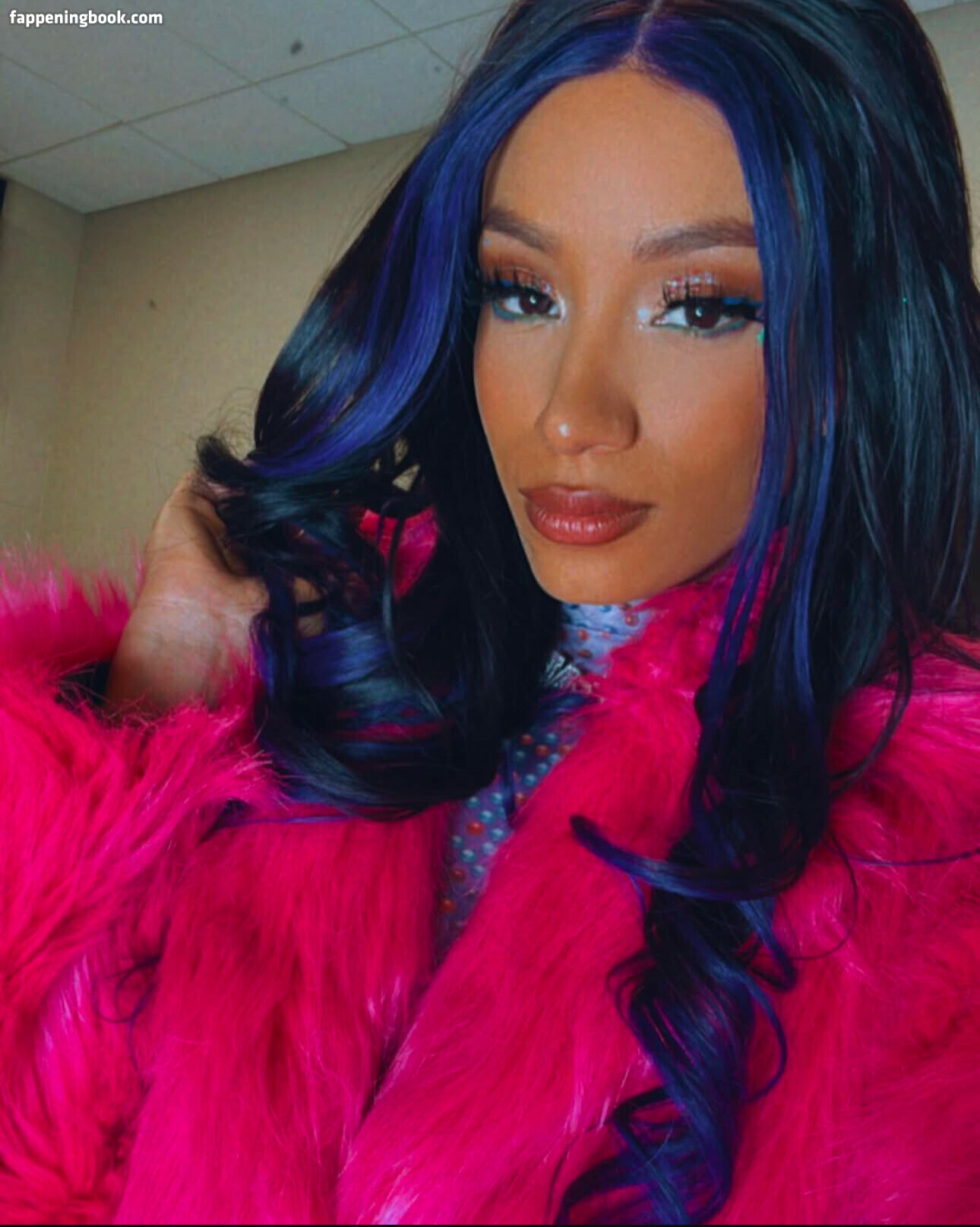 Sasha Banks Fapello Latest Exclusive Leaked Photos