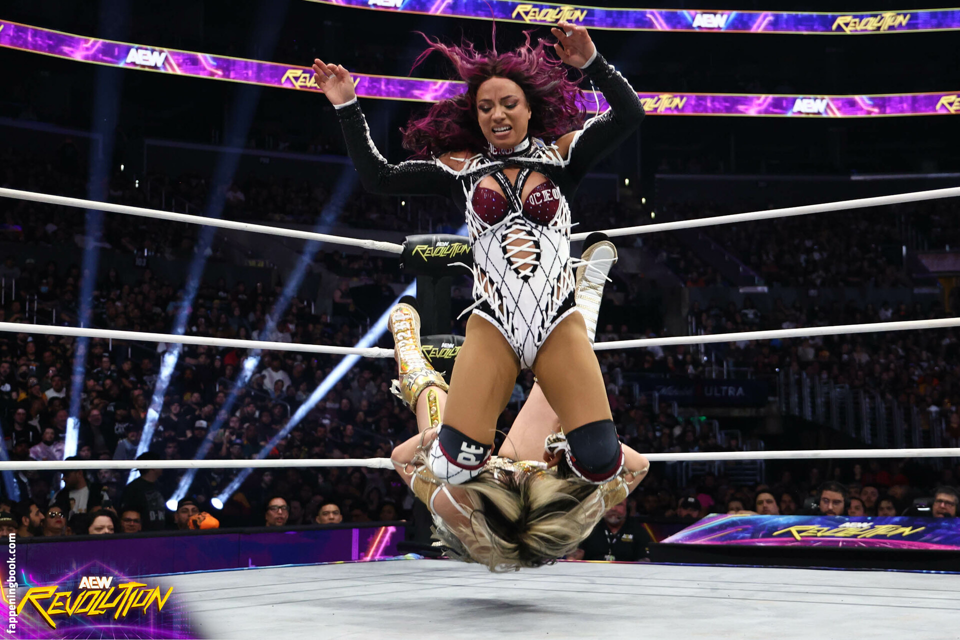 Sasha Banks / soxysasha Nude, OnlyFans Leaks, The Fappening - Photo