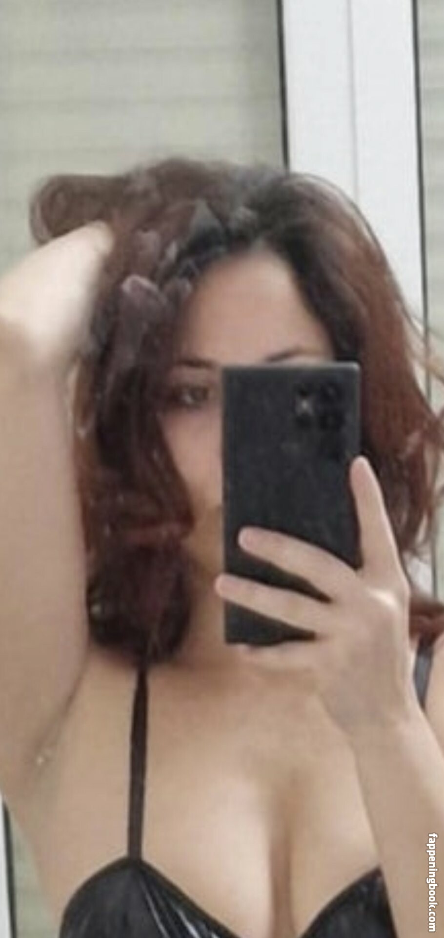SexyLatinaWife93 Nude OnlyFans Leaks