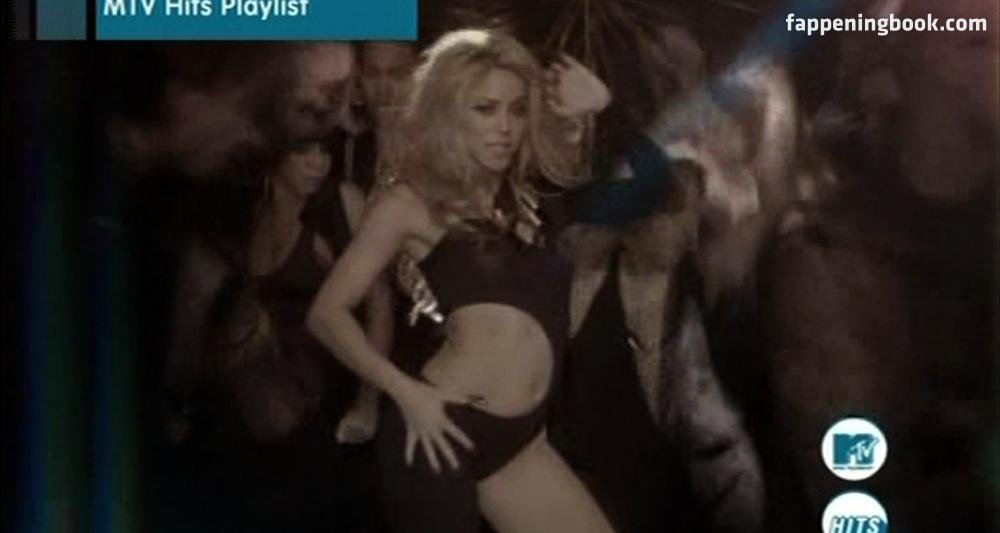 Shakira Nude