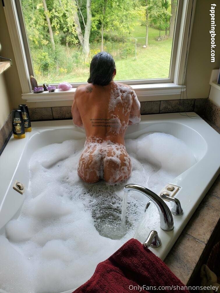 Shannon Seeley Nude OnlyFans Leaks