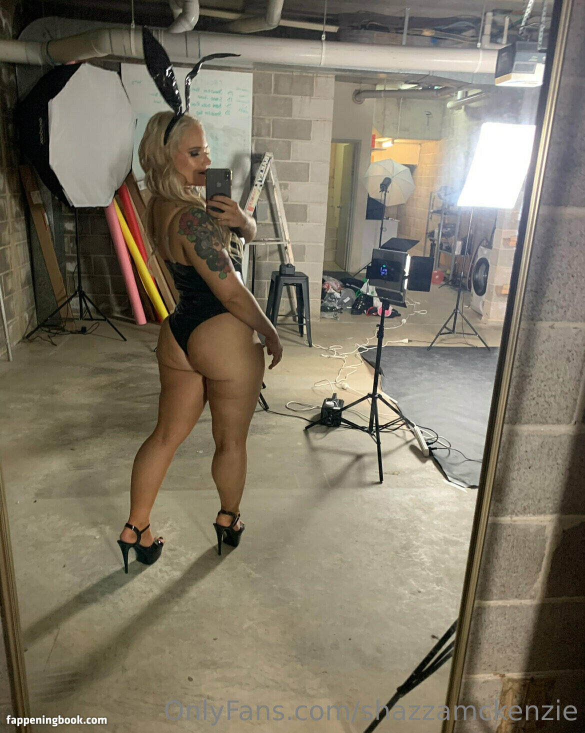 shazzamckenzie Nude OnlyFans Leaks