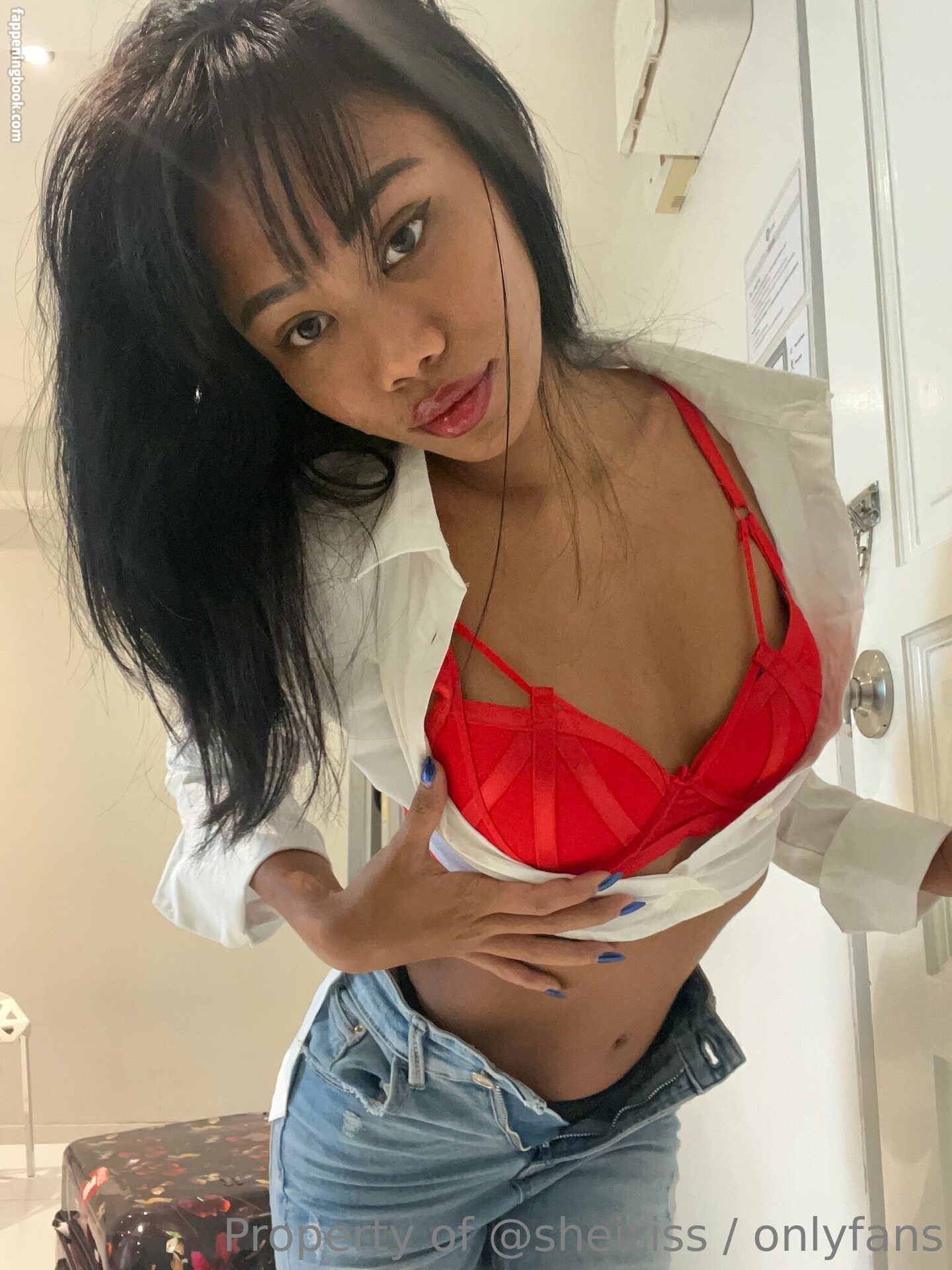 Sheiziss Nude OnlyFans Leaks