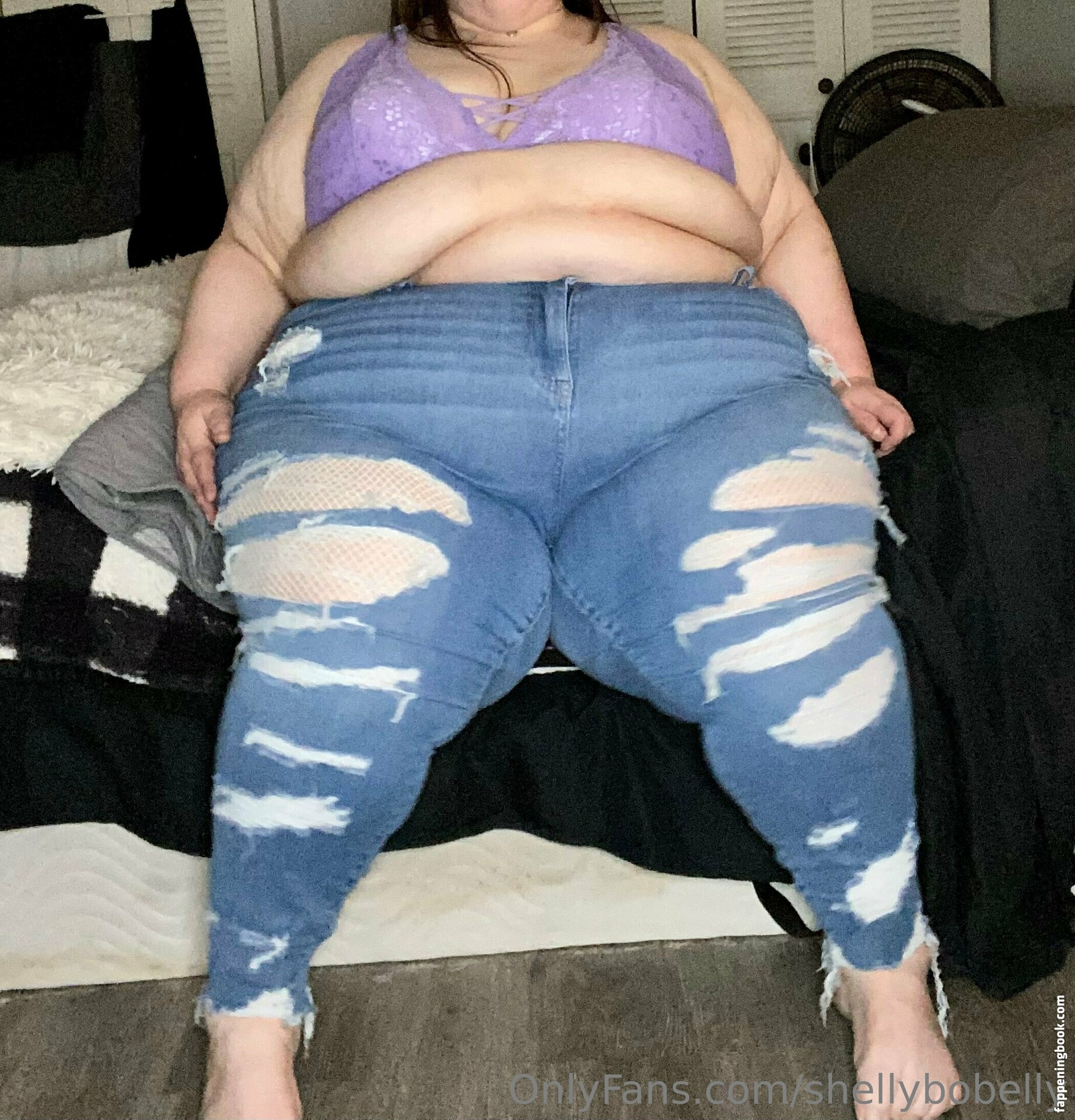 shellybobelly Nude OnlyFans Leaks